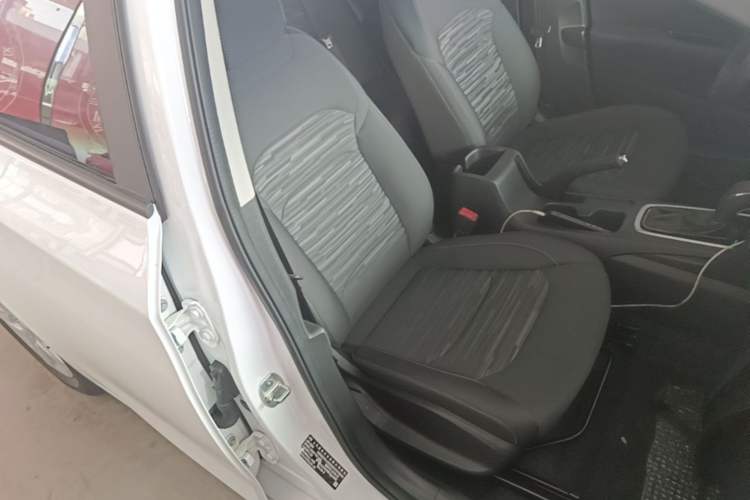 Used Chevrolet Cavalier 2019 320 Automatic Enjoyment with Sunroof Right Front Seat
