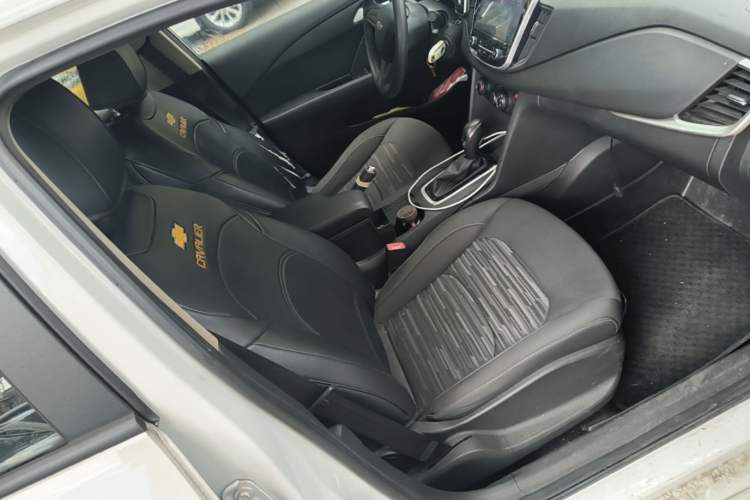 Used Chevrolet Cavalier 2019 320 Automatic Enjoyment with Sunroof Right Front Seat
