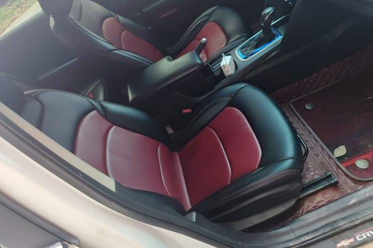 Used Chevrolet Cavalier 2019 320 Automatic Enjoyment with Sunroof Right Front Seat