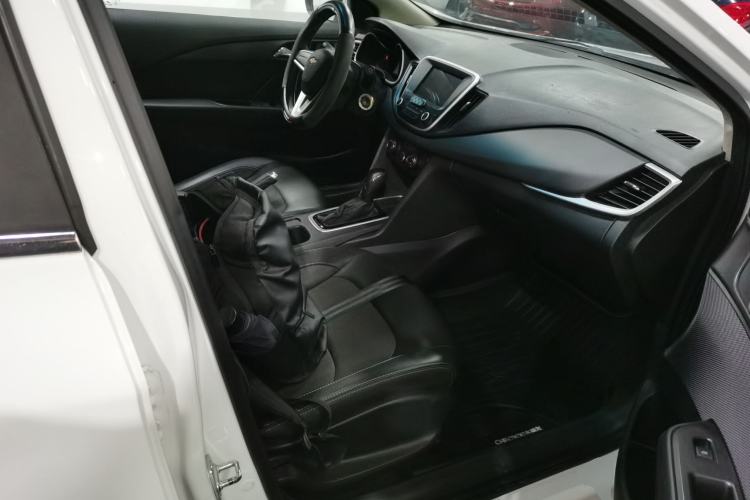 Used Chevrolet Cavalier 2019 320 Automatic Xinyue Edition Right Front Seat