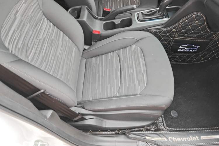 Used Chevrolet Cavalier 2019 320 Automatic Enjoyment with Sunroof Right Front Seat