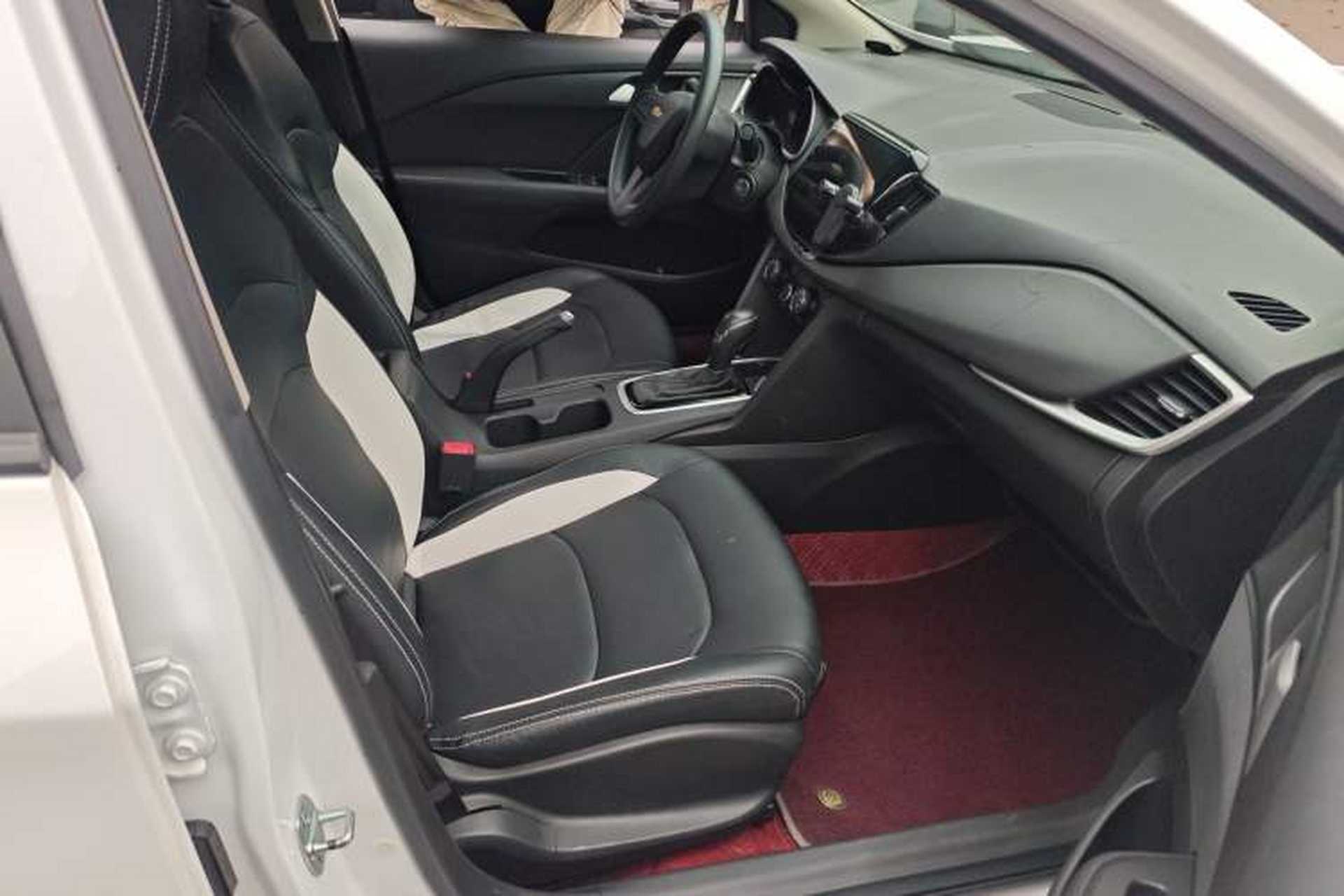 Used Chevrolet Cavalier 2019 320 Automatic Enjoyment Edition Right Front Seat
