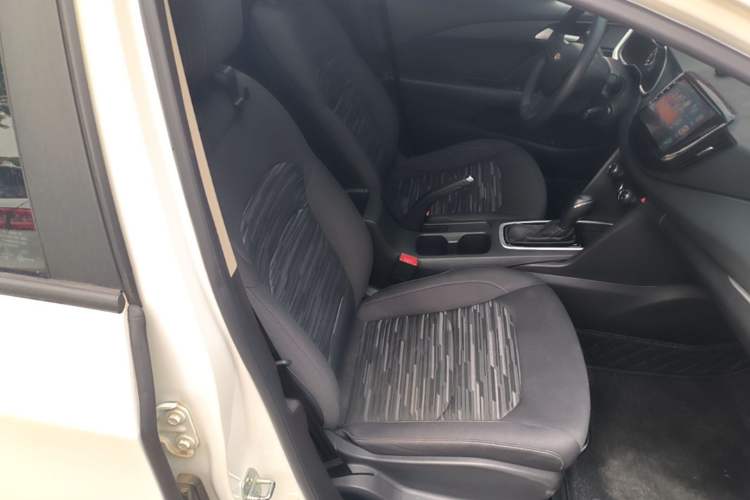 Used Chevrolet Cavalier 2019 320 Automatic Enjoyment with Sunroof Right Front Seat