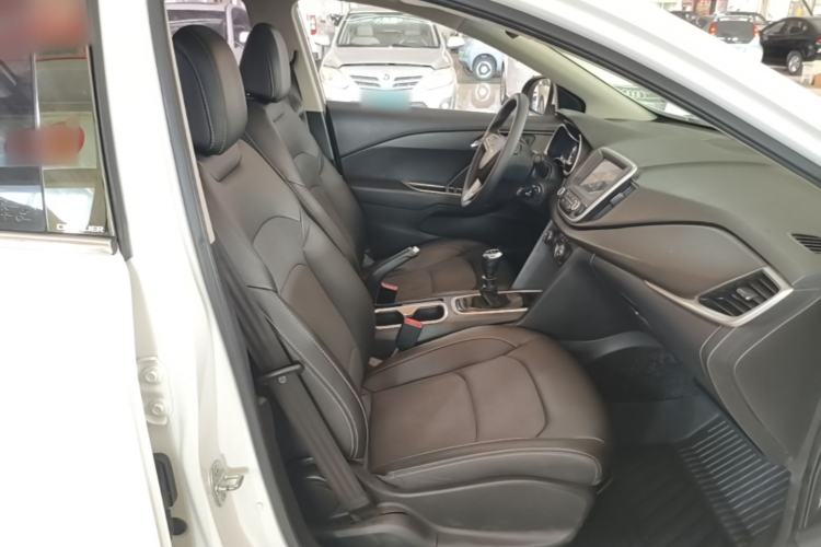 Used Chevrolet Cavalier 2019 320 Manual Xinyue Edition Right Front Seat