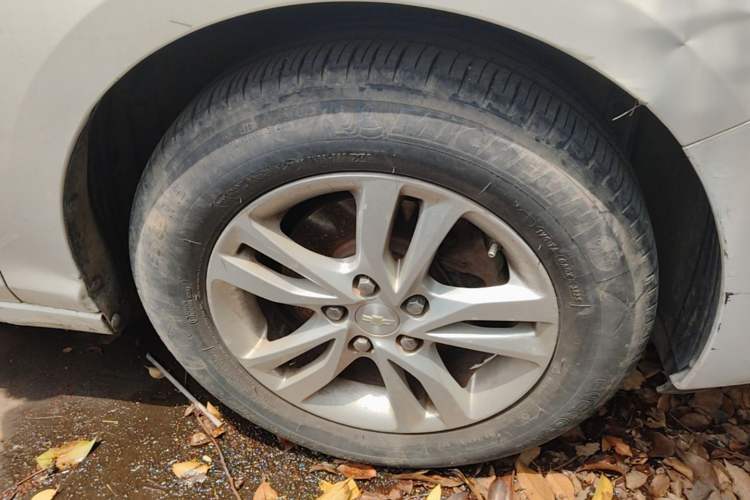 Used Chevrolet Cavalier 2019 320 Manual Xinyue Edition Right Front Wheel Hub