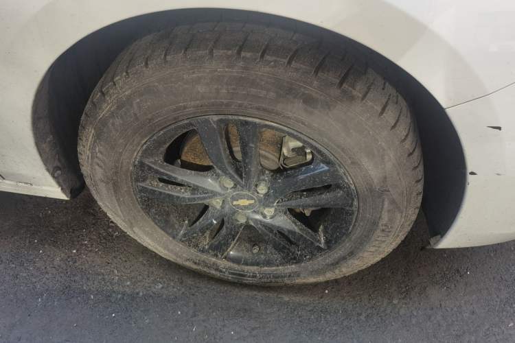 Used Chevrolet Cavalier 2019 320 Automatic Enjoyment with Sunroof Right Front Wheel Hub