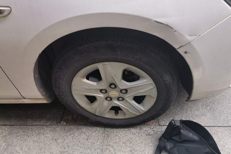 Used Chevrolet Cavalier 2019 320 Automatic Enjoyment with Sunroof Right Front Wheel Hub