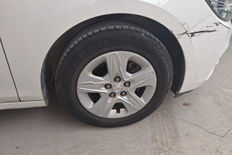 Used Chevrolet Cavalier 2019 320 Automatic Enjoyment with Sunroof Right Front Wheel Hub
