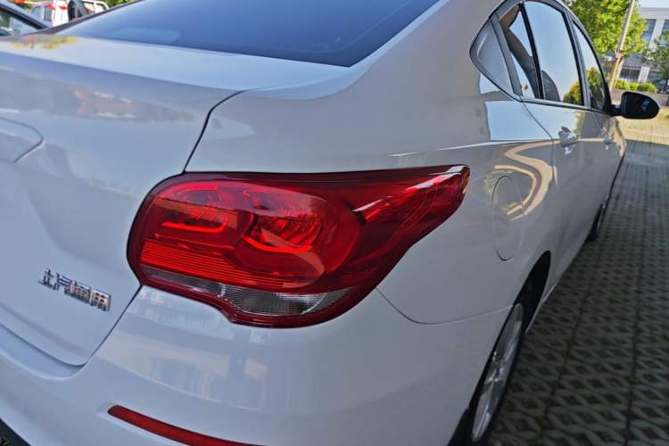Used Chevrolet Cavalier 2019 320 Automatic Xinyue Edition Right Rear Taillight