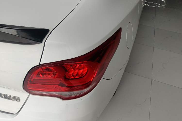 Used Chevrolet Cavalier 2019 320 Automatic Enjoyment with Sunroof Right Rear Taillight