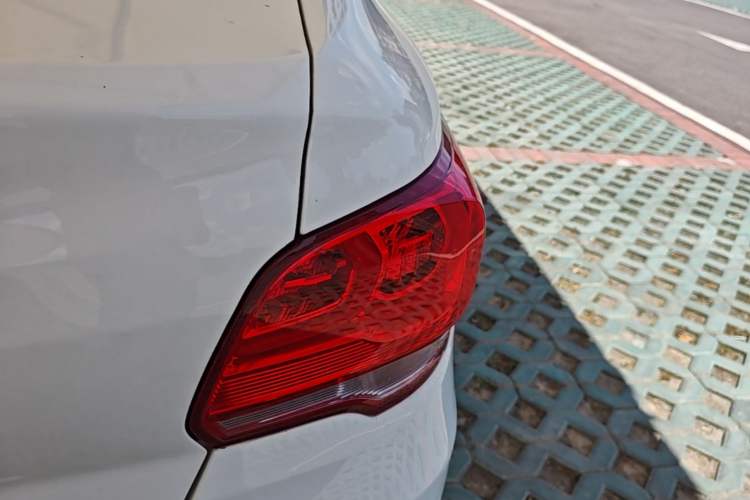 Used Chevrolet Cavalier 2019 320 Automatic Enjoyment with Sunroof Right Rear Taillight