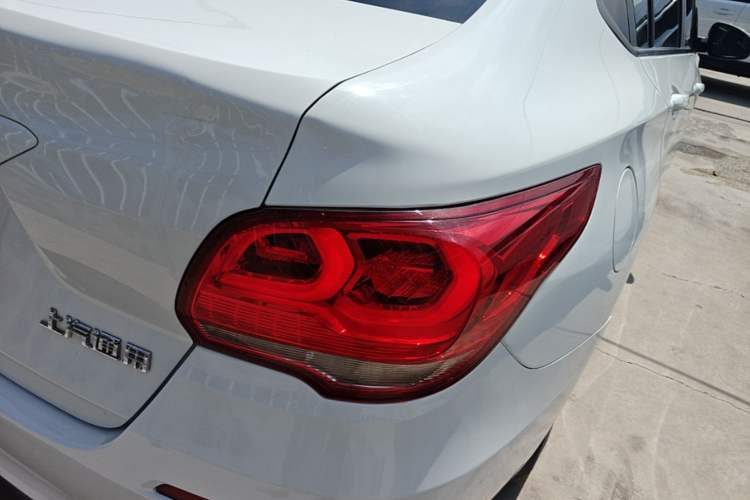 Used Chevrolet Cavalier 2019 320 Manual Xinyue Edition Right Rear Taillight