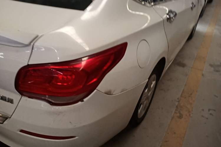 Used Chevrolet Cavalier 2019 320 Automatic Enjoyment with Sunroof Right Rear Taillight