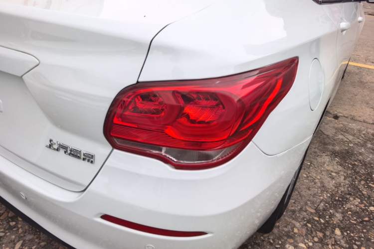 Used Chevrolet Cavalier 2019 320 Automatic Enjoyment with Sunroof Right Rear Taillight