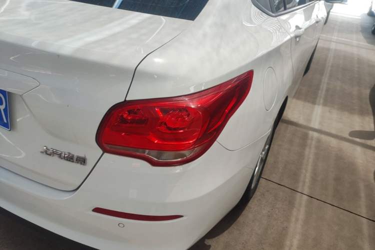 Used Chevrolet Cavalier 2019 320 Automatic Xinyue Edition Right Rear Taillight