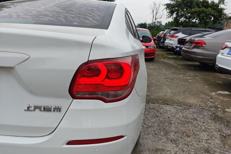 Used Chevrolet Cavalier 2019 320 Automatic Enjoyment with Sunroof Right Rear Taillight