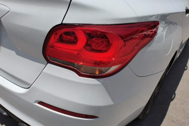 Used Chevrolet Cavalier 2019 320 Automatic Enjoyment with Sunroof Right Rear Taillight