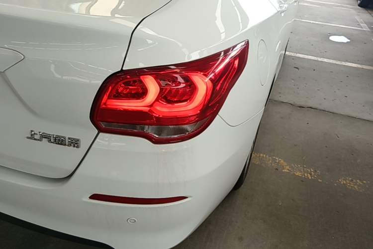 Used Chevrolet Cavalier 2019 320 Automatic Enjoyment with Sunroof Right Rear Taillight