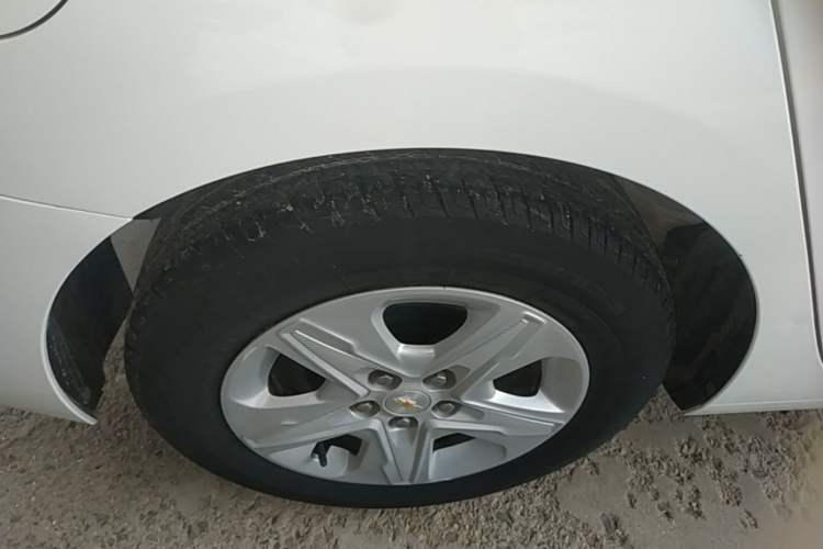 Used Chevrolet Cavalier 2019 320 Automatic Enjoyment with Sunroof Right Rear Wheel Hub