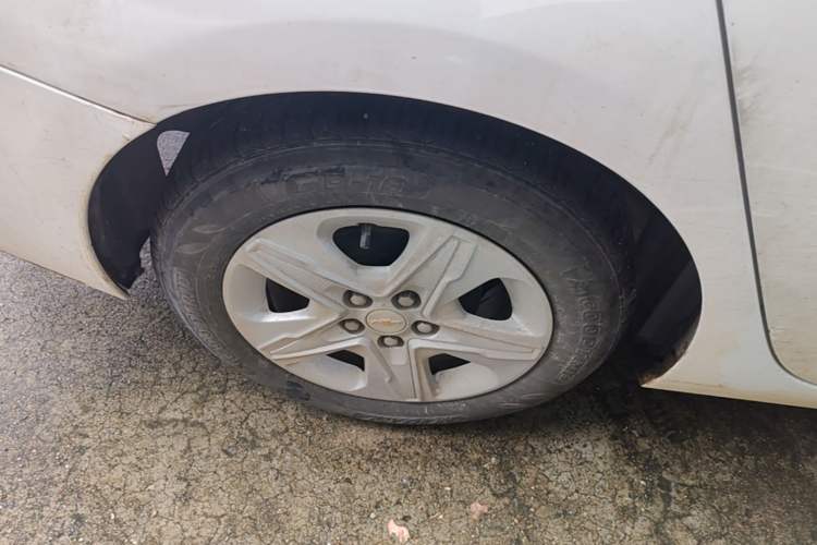 Used Chevrolet Cavalier 2019 320 Automatic Enjoyment with Sunroof Right Rear Wheel Hub