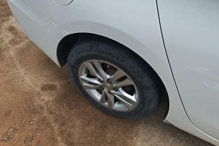Used Chevrolet Cavalier 2019 320 Manual Xinyue Edition Right Rear Wheel Hub