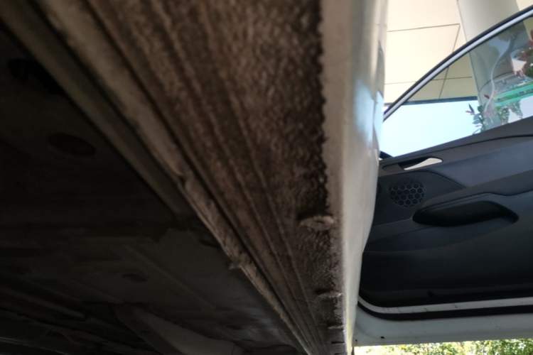 Used Chevrolet Cavalier 2019 320 Automatic Xinyue Edition Right Side Sill