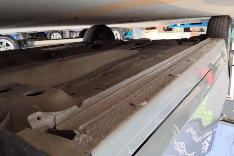 Used Chevrolet Cavalier 2019 320 Automatic Enjoyment with Sunroof Right Side Sill