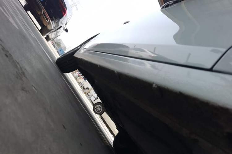 Used Chevrolet Cavalier 2019 320 Automatic Enjoyment with Sunroof Right Side Sill
