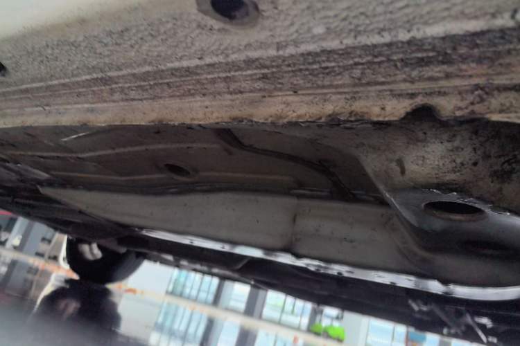 Used Chevrolet Cavalier 2019 320 Automatic Xinyue Edition Right Side Sill