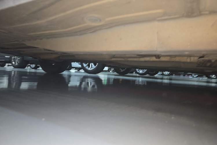 Used Chevrolet Cavalier 2019 320 Automatic Enjoyment with Sunroof Right Side Sill