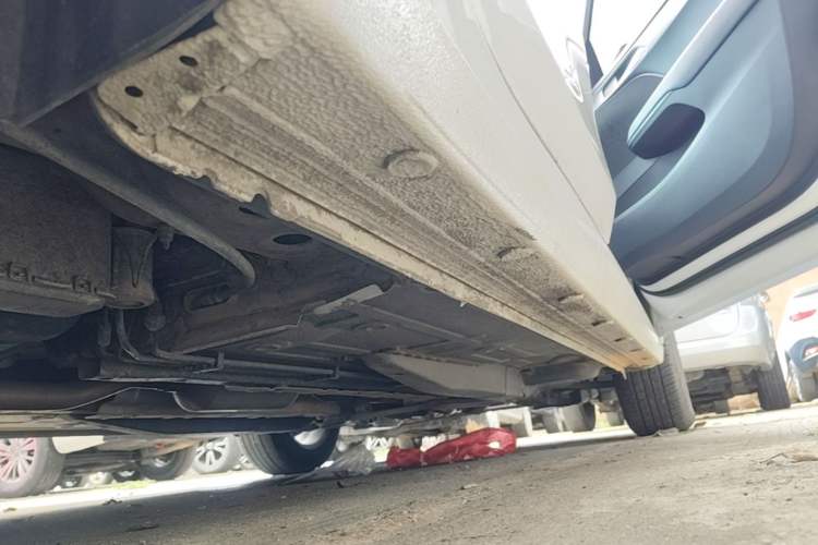 Used Chevrolet Cavalier 2019 320 Automatic Xinyue Edition Right Side Sill