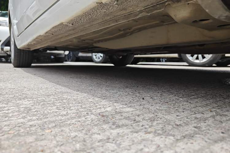 Used Chevrolet Cavalier 2019 320 Automatic Enjoyment with Sunroof Right Side Sill