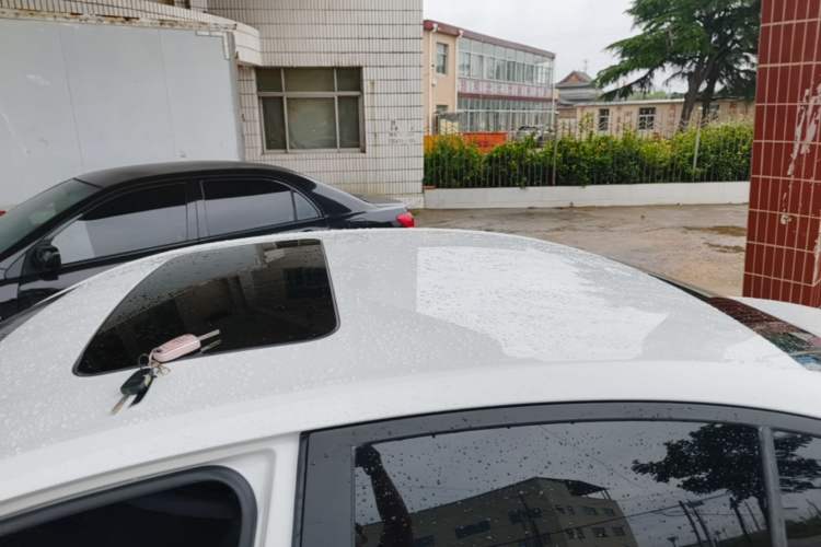 Used Chevrolet Cavalier 2019 320 Automatic Enjoyment with Sunroof Roof