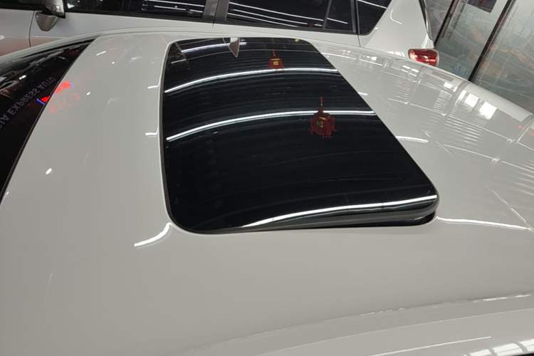 Used Chevrolet Cavalier 2019 320 Automatic Xinyue Edition Roof