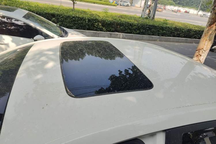 Used Chevrolet Cavalier 2019 320 Automatic Enjoyment with Sunroof Roof