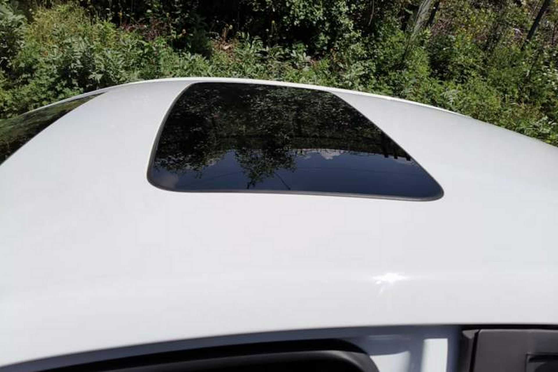 Used Chevrolet Cavalier 2019 320 Automatic Xinyue Edition Roof