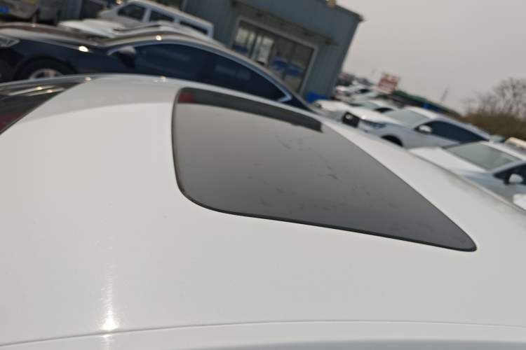Used Chevrolet Cavalier 2019 320 Automatic Enjoyment with Sunroof Roof