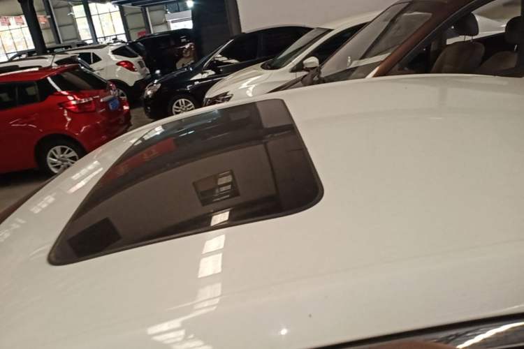 Used Chevrolet Cavalier 2019 320 Automatic Enjoyment with Sunroof Roof