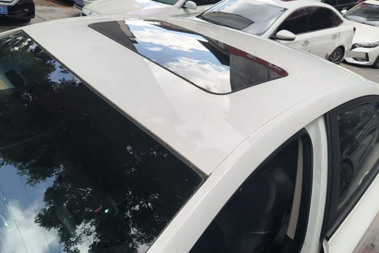 Used Chevrolet Cavalier 2019 320 Automatic Enjoyment with Sunroof Roof