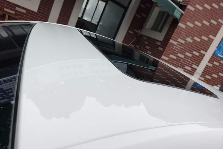 Used Chevrolet Cavalier 2019 320 Automatic Xinyue Edition Roof