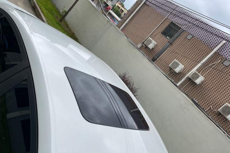Used Chevrolet Cavalier 2019 320 Automatic Xinyue Edition Roof