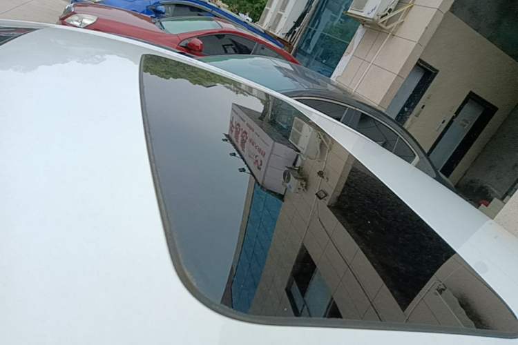 Used Chevrolet Cavalier 2019 320 Automatic Xinyue Edition Roof