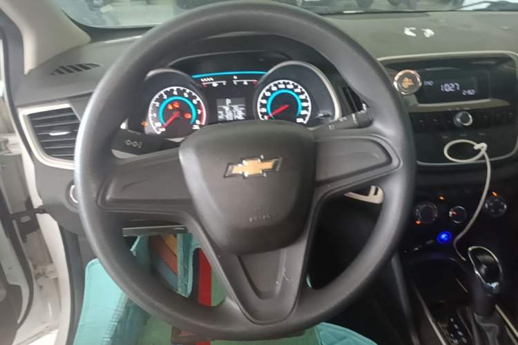 Used Chevrolet Cavalier 2019 320 Automatic Enjoyment with Sunroof Steering Wheel