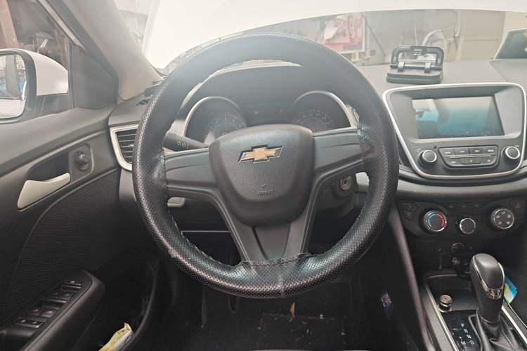 Used Chevrolet Cavalier 2019 320 Automatic Enjoyment with Sunroof Steering Wheel