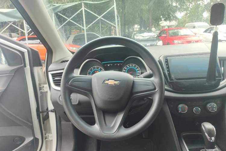 Used Chevrolet Cavalier 2019 320 Automatic Enjoyment with Sunroof Steering Wheel
