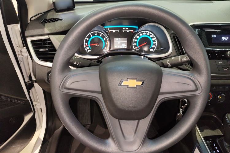 Used Chevrolet Cavalier 2019 320 Automatic Enjoyment with Sunroof Steering Wheel