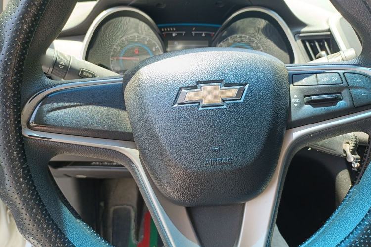 Used Chevrolet Cavalier 2019 325T Dual-Clutch Xinyue Edition Steering Wheel