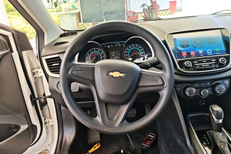 Used Chevrolet Cavalier 2019 320 Automatic Enjoyment with Sunroof Steering Wheel