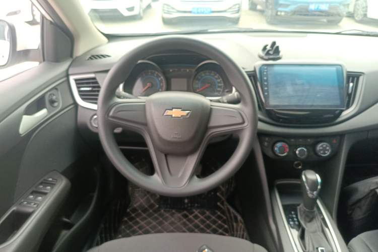 Used Chevrolet Cavalier 2019 320 Automatic Enjoyment with Sunroof Steering Wheel