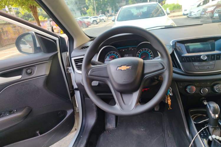 Used Chevrolet Cavalier 2019 320 Automatic Enjoyment with Sunroof Steering Wheel
